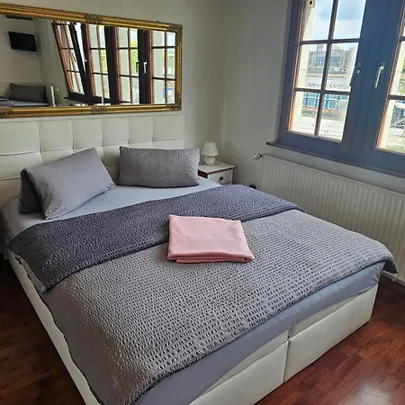 Haus Enteresan Aparthotel Cologne