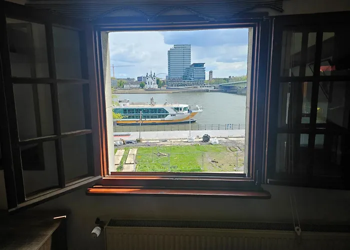 Haus Enteresan Aparthotel 3*